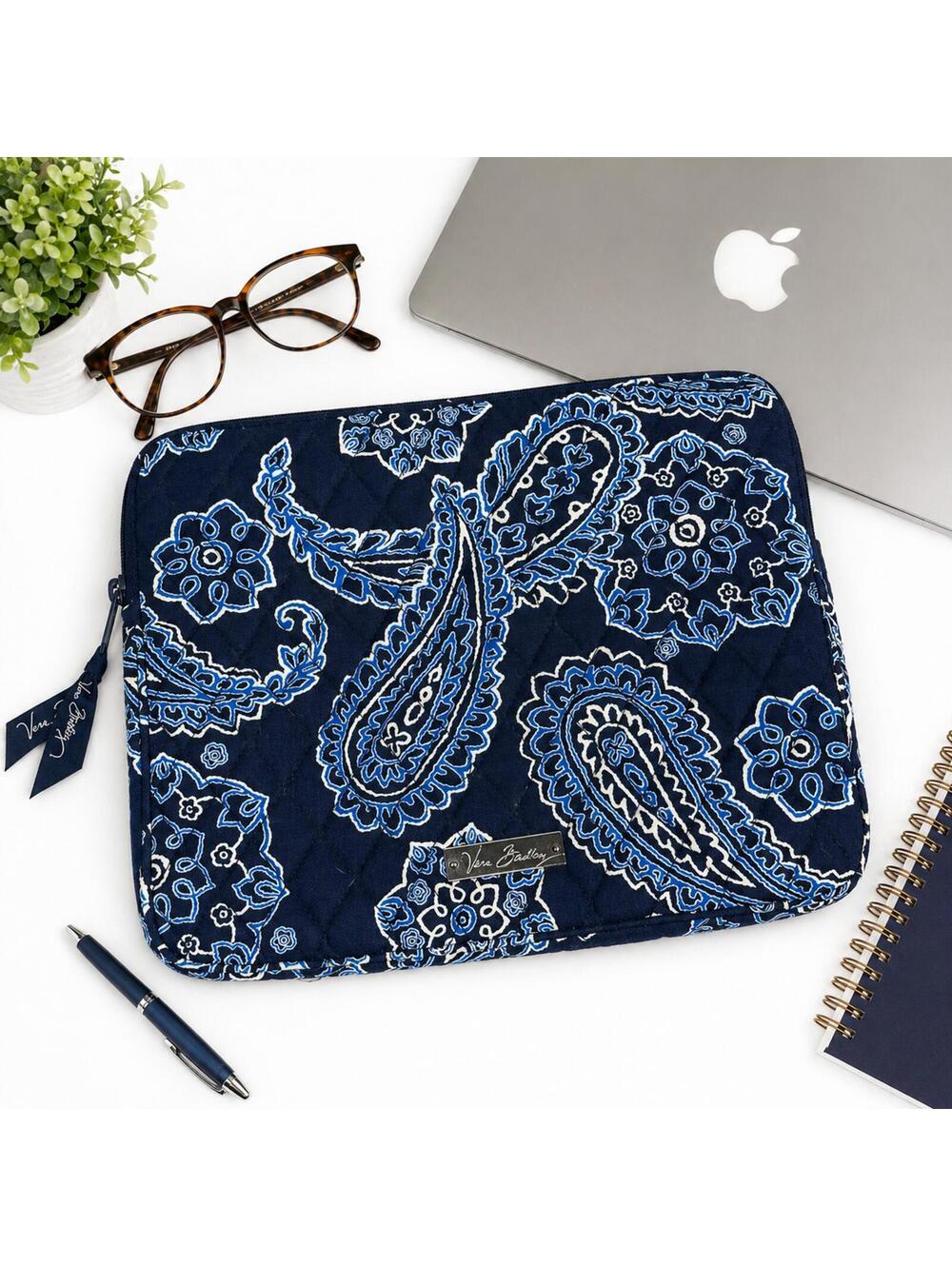 Vera Bradley Blue Paisley Quilted Laptop Sleeve / Tablet Case Zip Pouch